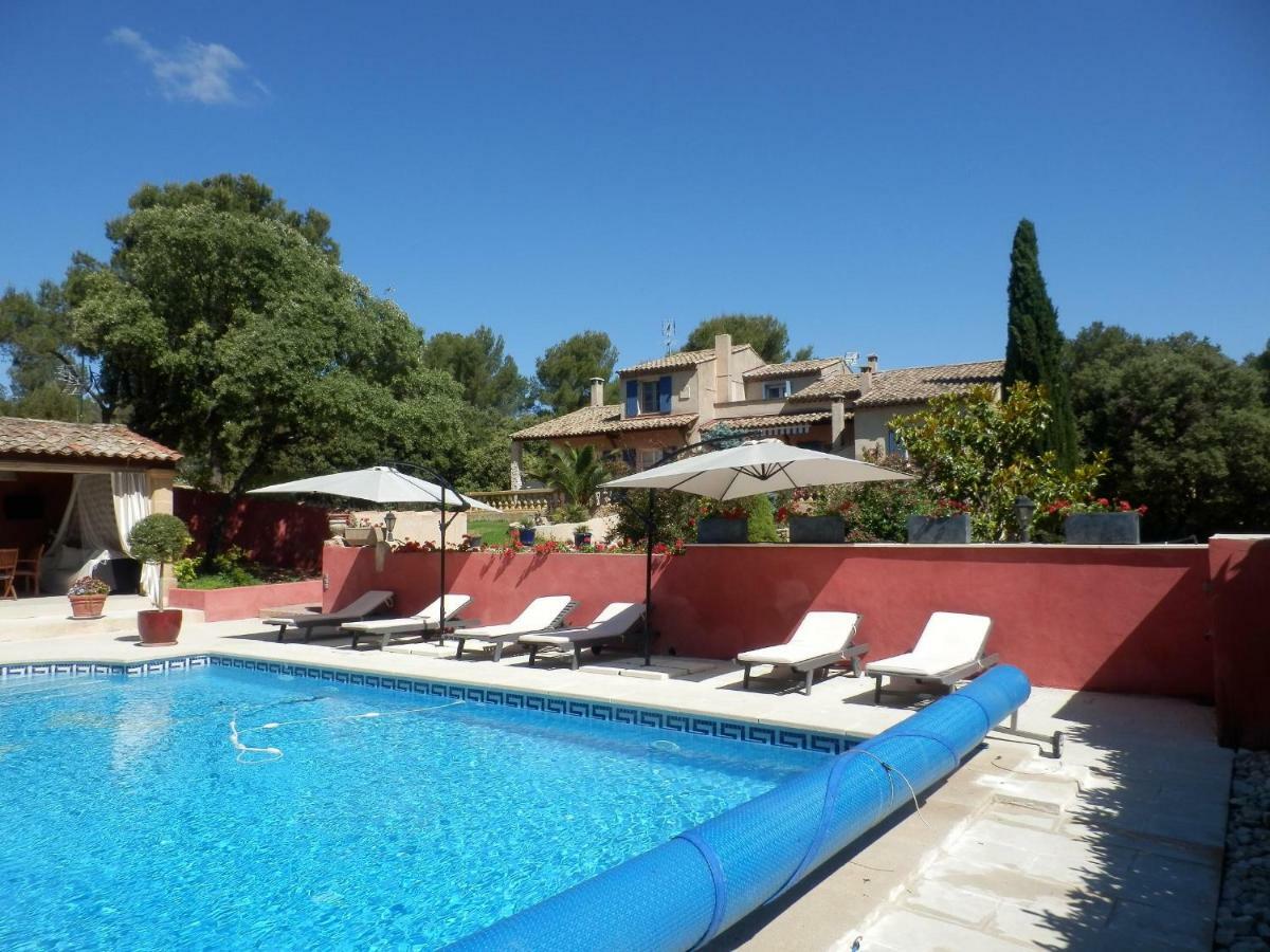 Gite Le City En Provence Льомбеск Екстериор снимка